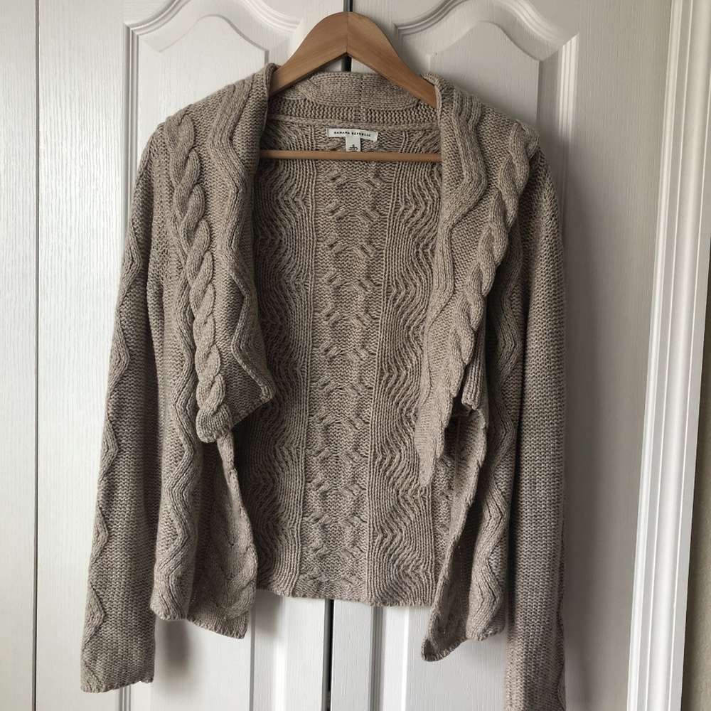 Banana Republic open sweater small